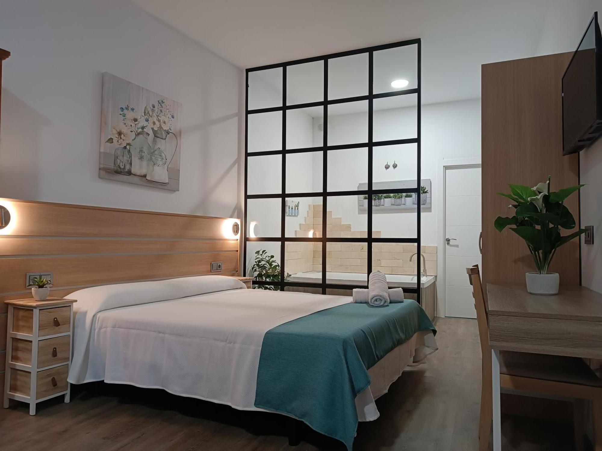 Apartamentos Turisticos Avila Puerta De San Vicente 0-2 מראה חיצוני תמונה